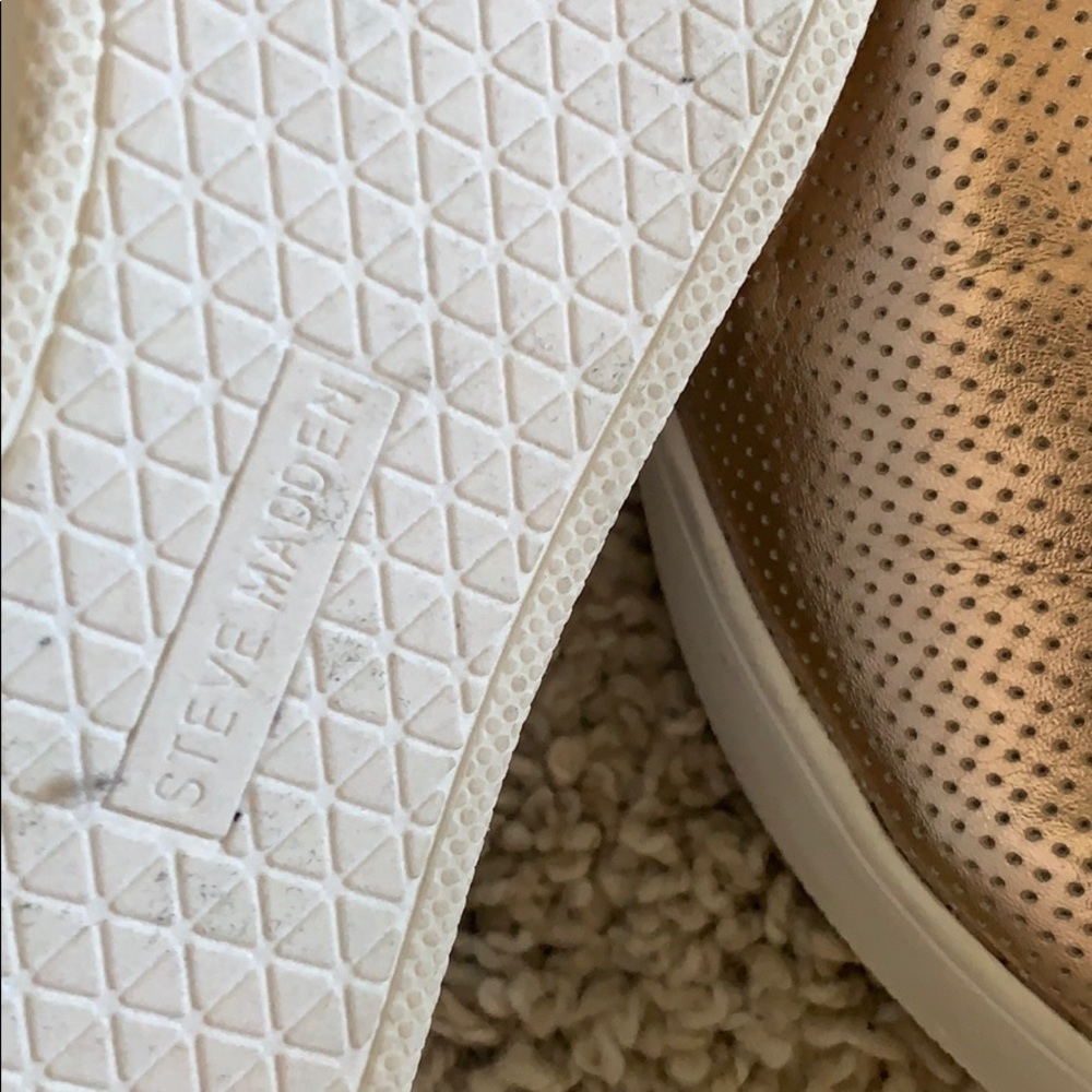 Steve Madden rose gold platform shoe - Picture 6 of 6